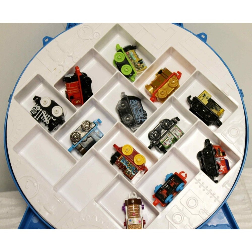 Thomas Train & Friends Wheel & Track Carrying Case +12 Mini Trains Included